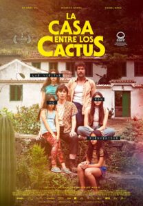 la casa entre los cactus